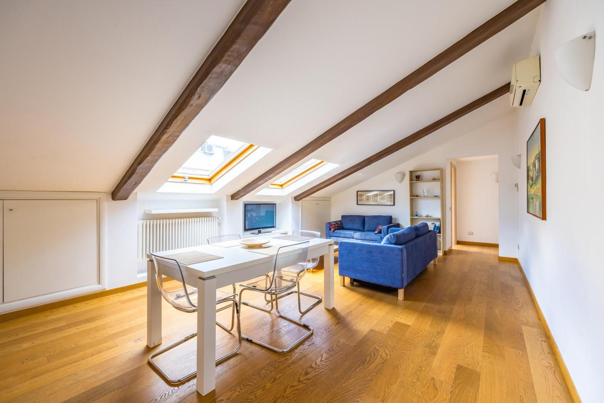 Апартаменты Duomo Grand Family Loft Неаполь Экстерьер фото